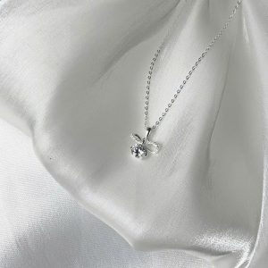 Dây chuyền bạc nữ