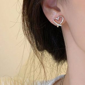 Bông tai bạc nữ