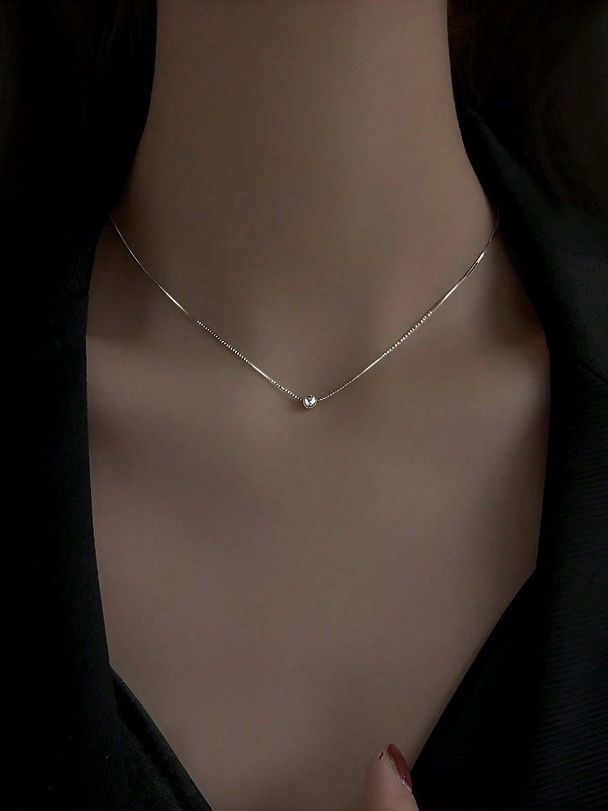 Dây chuyền bạc sợi trơn tối giản